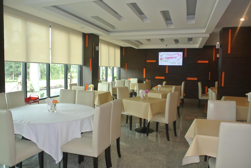 S Tara Grand Hotell Surat Thani Exteriör bild