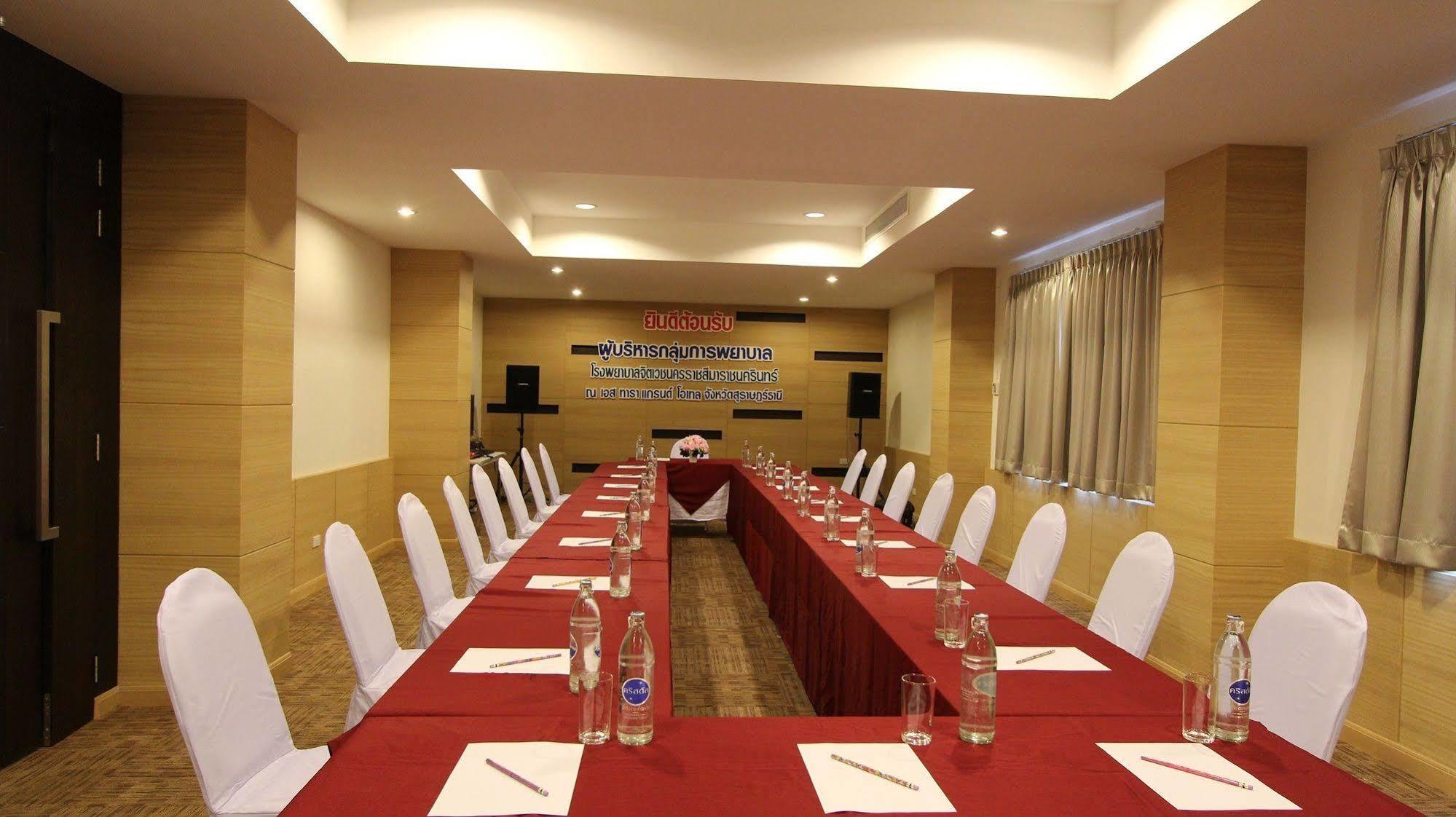 S Tara Grand Hotell Surat Thani Exteriör bild